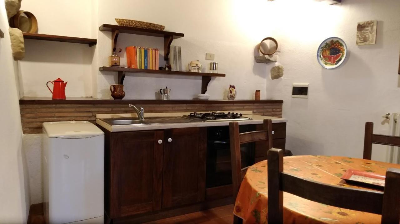 Villa La Nussa 카폴로나 외부 사진