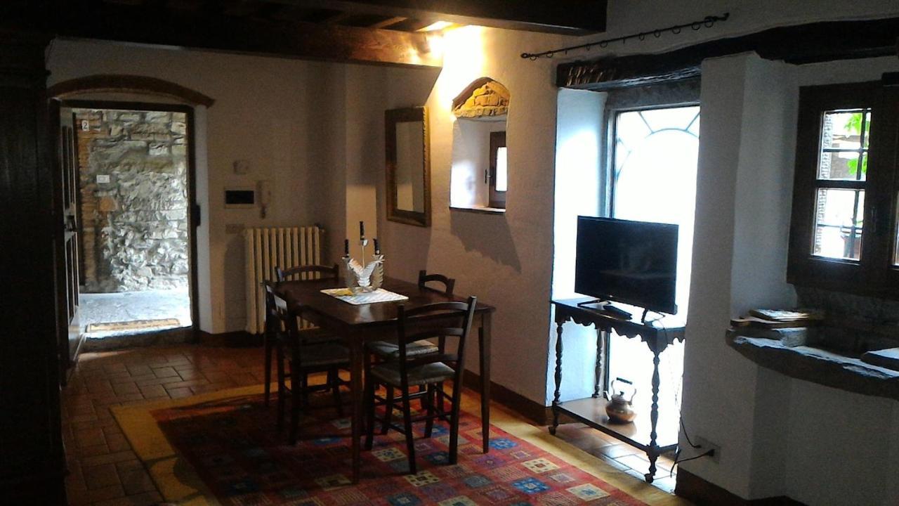 Villa La Nussa 카폴로나 외부 사진