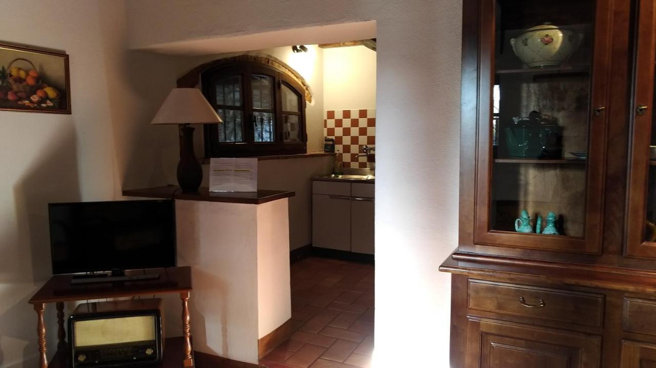 Villa La Nussa 카폴로나 외부 사진